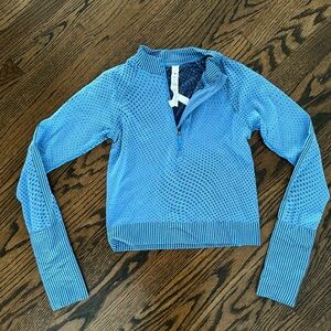 Lululemon Rest Less Cropped Half-Zip
Grid Warp Blue Nile / Night Sea